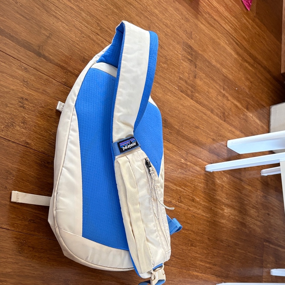 Patagonia Atom 8L Sling Bag - Picture 8 of 12